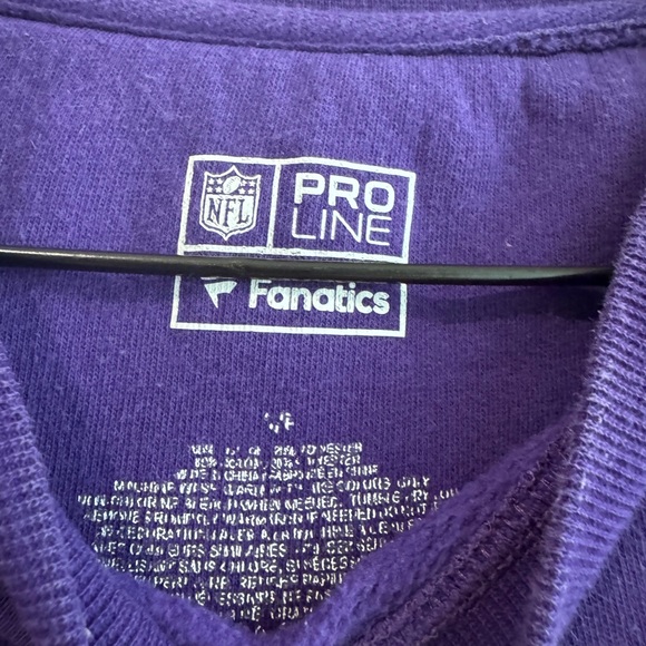Fanatics Vikings Pro Line Purple Crewneck Stitched Patch - Picture 3 of 4